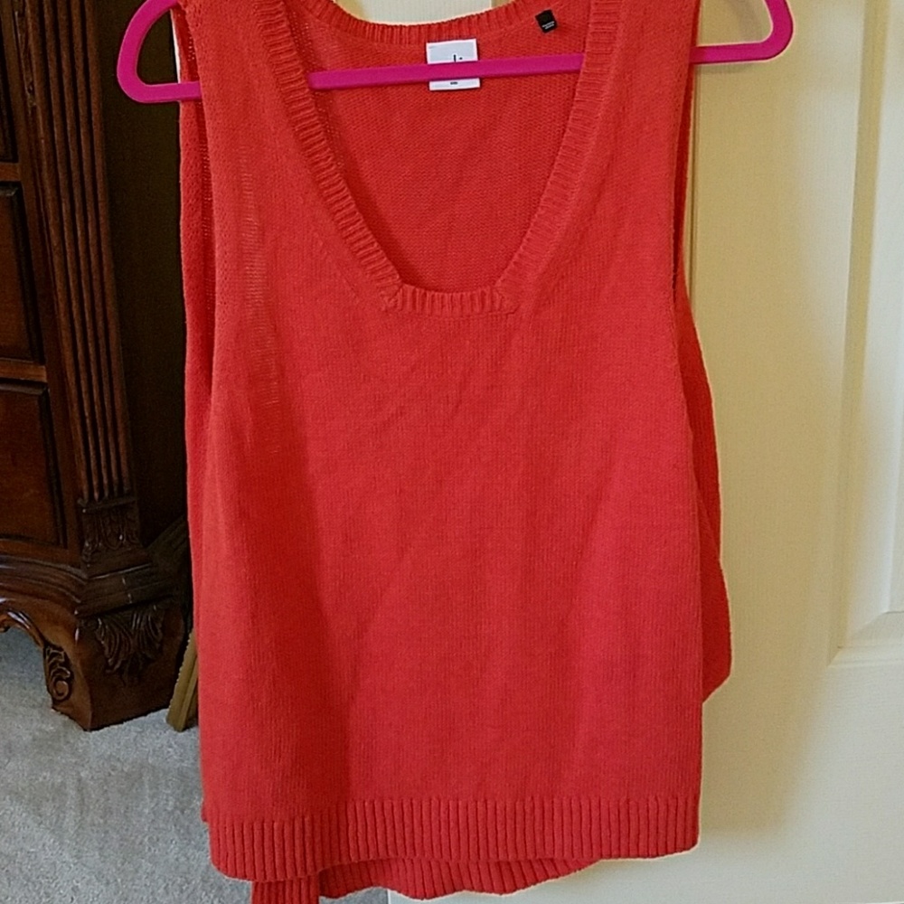 Cabi Asymmetrical Vest size Small EUC.